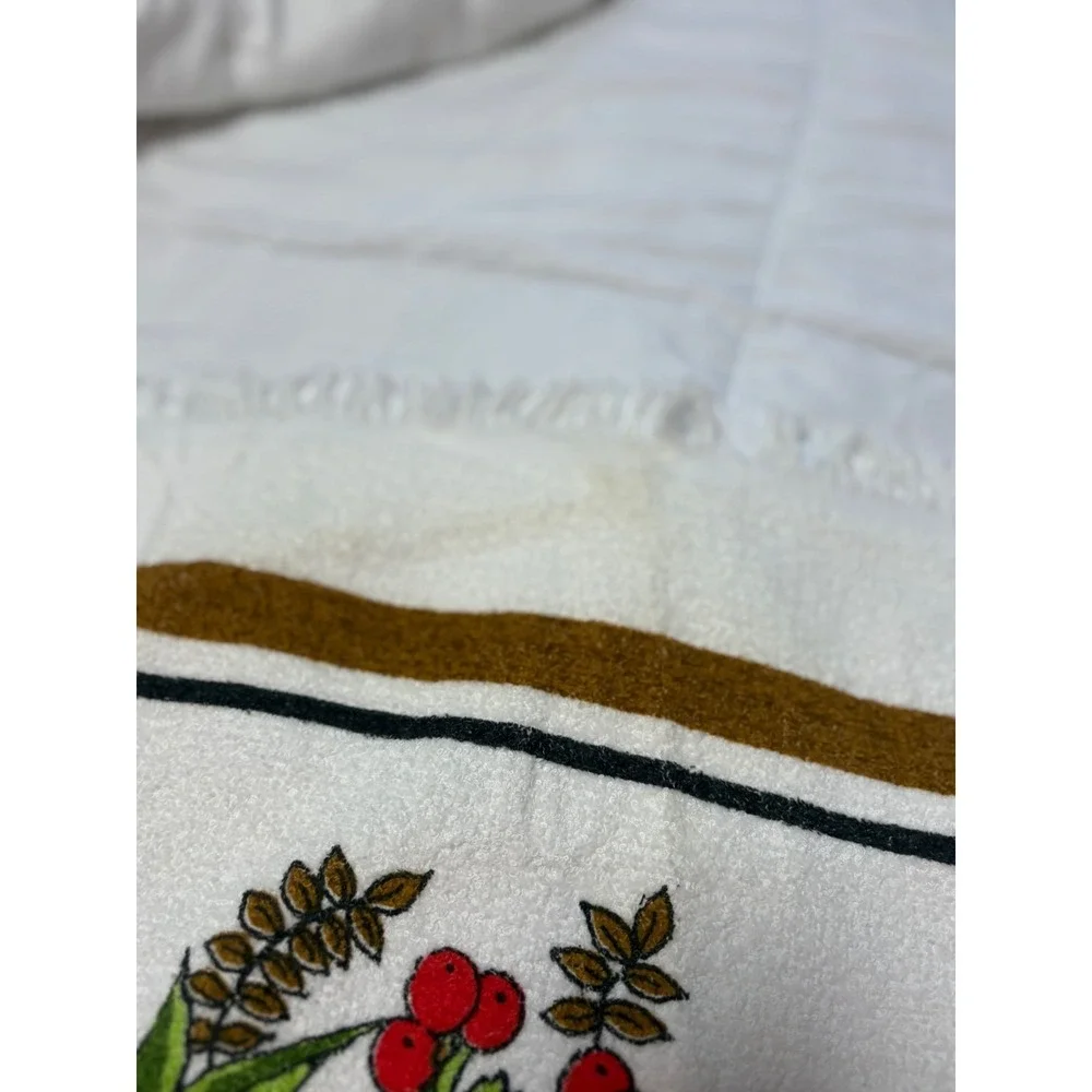 As is Vintage‎ Fruit Basket Kitchen Hand Towel Fringed never washed/used